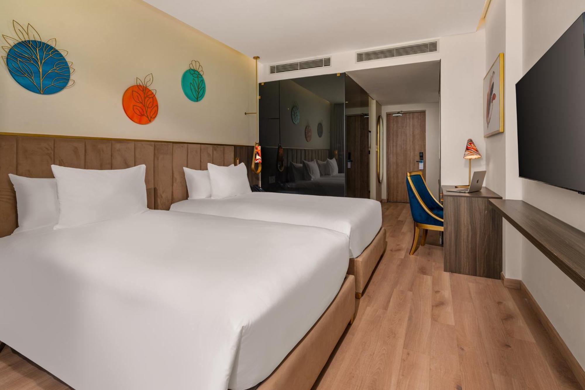 Wyndham Hoi An Royal Beachfront Resort & Villas Esterno foto